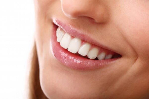 How Can I Get Rid of Yellow Teeth with the Home Remedies?
